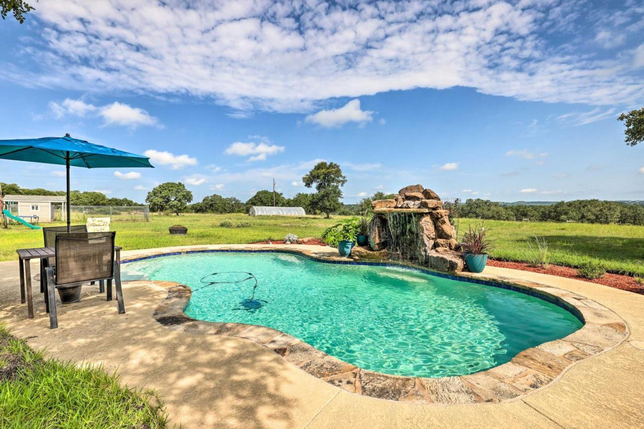 Cozy Spring Branch Cottage In Hill Country! エクステリア 写真