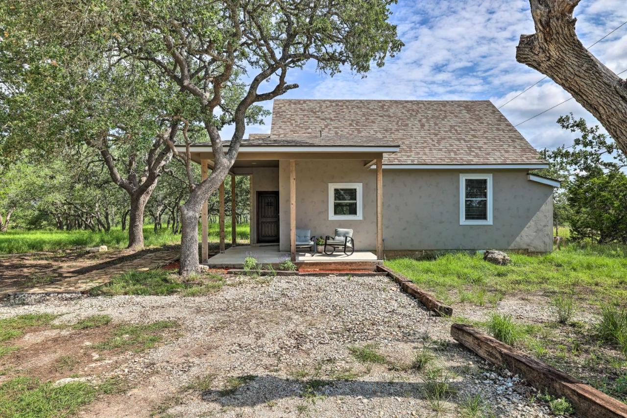 Cozy Spring Branch Cottage In Hill Country! エクステリア 写真